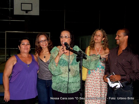 Aqui a professora Marta com colegas professores da Uneb