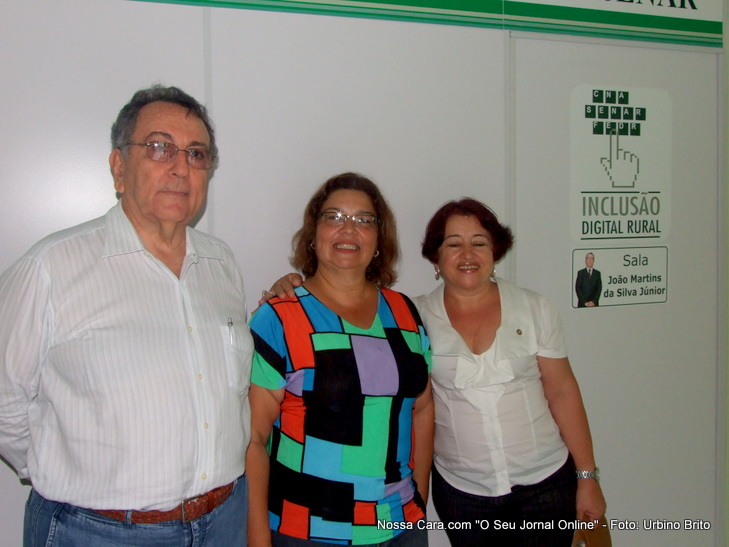 Dr. Jo&atilde;o Martins (FAEB) Eliane Menezes (SPRE) e Maria Menezes (sec. Municipal de A&ccedil;&atilde;o Social)