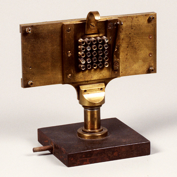 Câmera microfotográfica Dagron ano de  1860