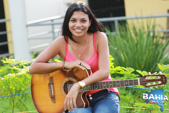  Cantora Itabelense, Lidiane Lima, � a mais nova sensa��o das redes sociais - Foto: Alex Barbosa/Bahia Dia a Dia