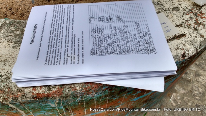 Meus amigos ai est� o calhama�o de papel com mais de 5 mil assinaturas que foi enviado ao poder p�blico e at� hoje n�o houve nenhuma a��o no nosso t�o belo e maltratado Cal�a��o.